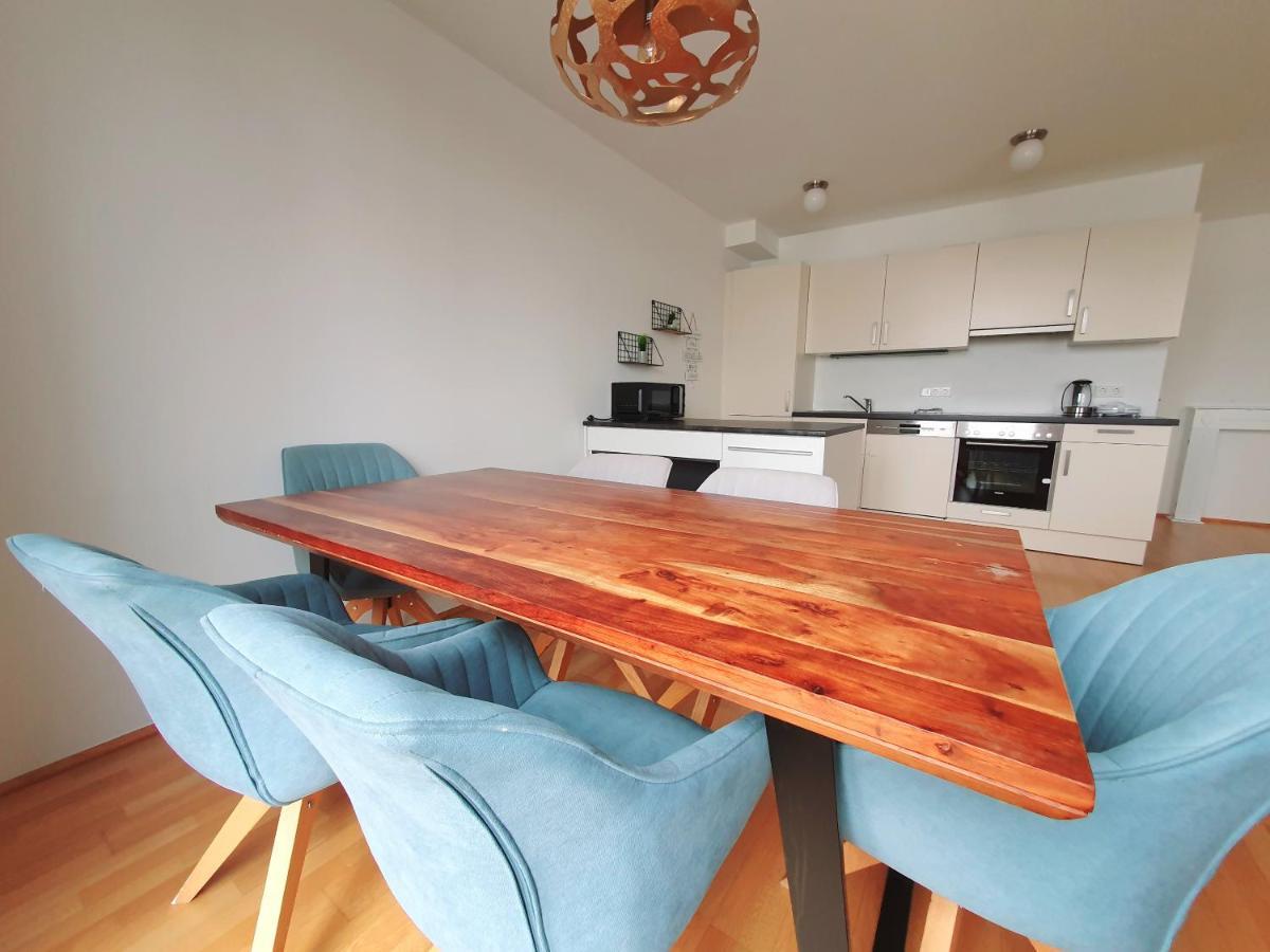 Near Lake Two Bedroom Duplex Apartment Wien Ngoại thất bức ảnh