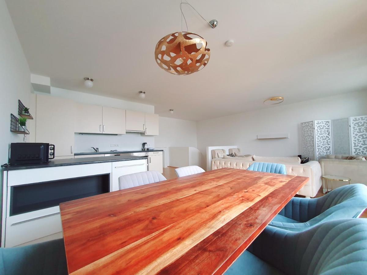 Near Lake Two Bedroom Duplex Apartment Wien Ngoại thất bức ảnh